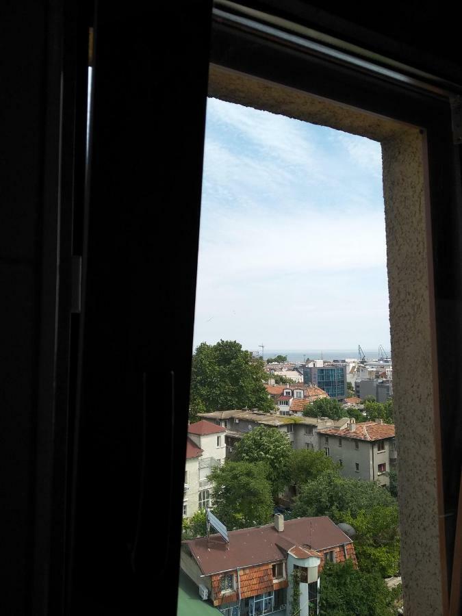Penyrent Apartment Varna Exterior photo